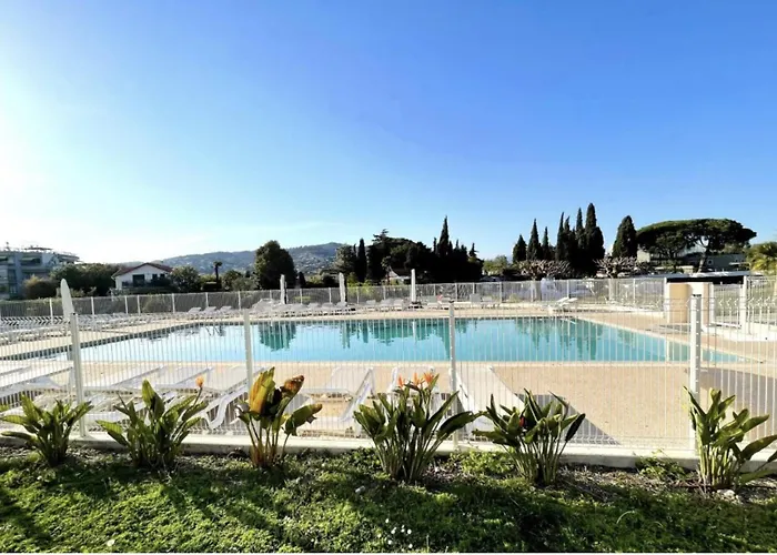 Studio 314 - Les Suites De Robinson - Residence Avec Piscine En Bord De Siagne, A Mandelieu-La-Napoule